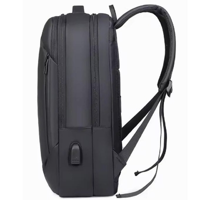 Mochila portátil de gran capacidad multifuncional a prueba de agua con USB